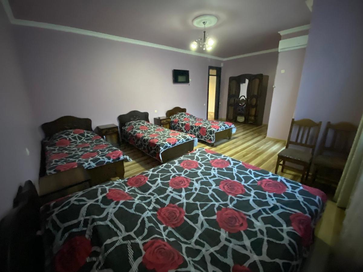 Beliy Dom Hotell Kvariati Exteriör bild
