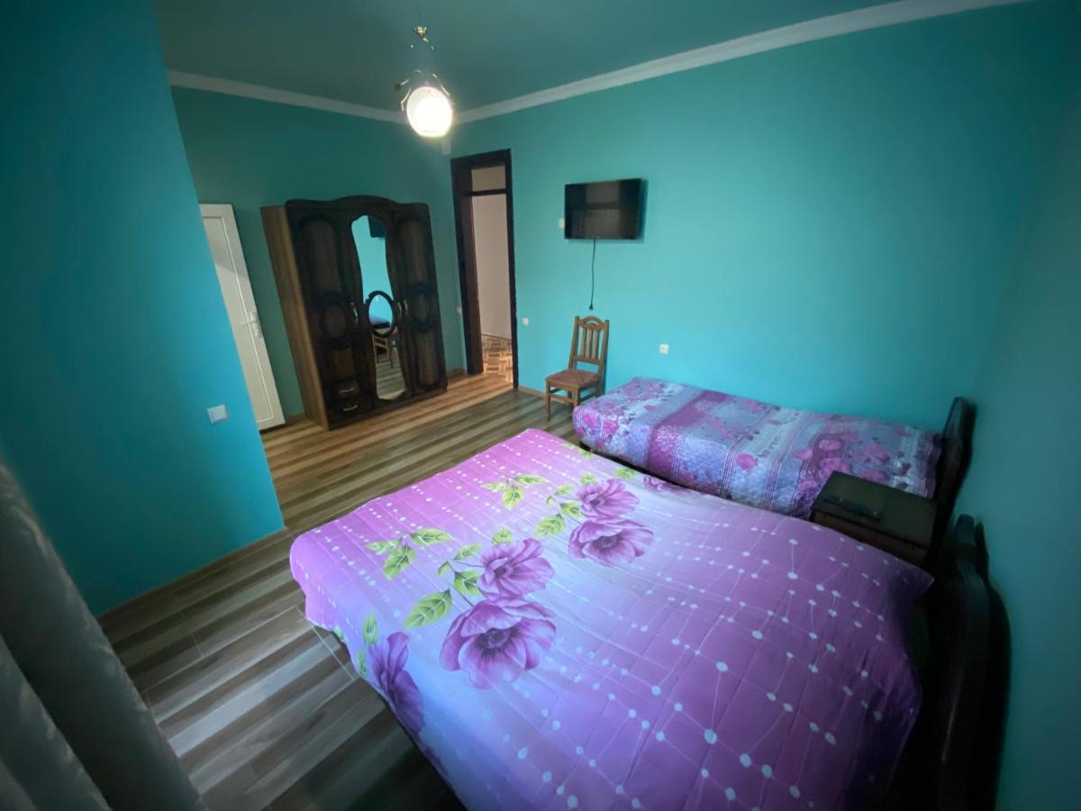 Beliy Dom Hotell Kvariati Exteriör bild